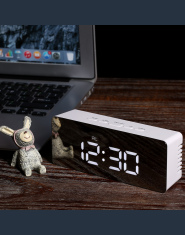 Cyfrowy Zegar Biurkowy LED Z Alarmem Lustrzany Zegar Termometr Elektroniczny USB
