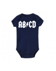 Śmieszne ABCD List Druku Ubrania Dziecięce Rock Acdc Noworodka Ubrania Dla Dzieci Chłopiec Dziewczyny Ac Dc Romper Kombinezon Od