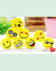 (4 sztuk/zestaw) Emoji Gumka Emocje Kawaii Gumka Ołówek Nowość Papiernicze Szkolne Kawaii Materiał Cute Gumki Hot