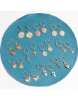 Artilady Tiny Hoop kolczyki dla kobiet złota chrząstka Hoop kolczyki biżuteria niekończące się serce kolczyki z muszelką prezent