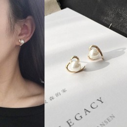 2019 Trendy eleganckie dziewczyny perła kolczyki Korea styl osobowości kształt serca ucha akcesoria oświadczenie biżuteria preze