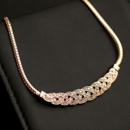2019 gorąca sprzedaż moda kobiety biżuteria kryształ choker łańcuszek Chunky komunikat wisiorek warstwowy naszyjnik łańcuch