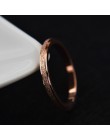 JeeMango w stylu Vintage 2mm matowy pierścień ze stali nierdzewnej srebrny/różowe złoto obrączki ślubne biżuteria dla kobiet Ann