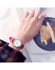 Wykwintne małe kobiety ubierają zegarki Retro skórzane kobieta zegar Top marka moda damska Mini projekt bransoletka zegarki na r