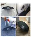 Marki samochodu w pełni automatyczny składany parasol biznes pan otwarty człowiek jest w pełni parasol automatyczny wysokiej jak