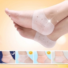 2015 New arriver feet care socks 2PCS New Silicone Moisturizing Gel Heel Socks with hole Cracked Foot Skin Care Protectors