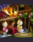 Miniaturowe Lalki Dom DIY Drewniany Domek Dla Lalek Box Kina 3D Domów Lalek Zestawy Modelu Ciepłe LED Światło dla Dzieci Boże Na