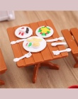 DIY DollHouse Mini Zestaw Piknikowy Acessories Dla Dzieci Z Tworzywa Sztucznego 1/12 Lalek Dom Wystrój Stół Meble Miniatura Zaba