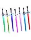 Ulubione zabawki Star Wars Star Wars Lightsaber prezentuje 7 kolor światła noże chowany miecz