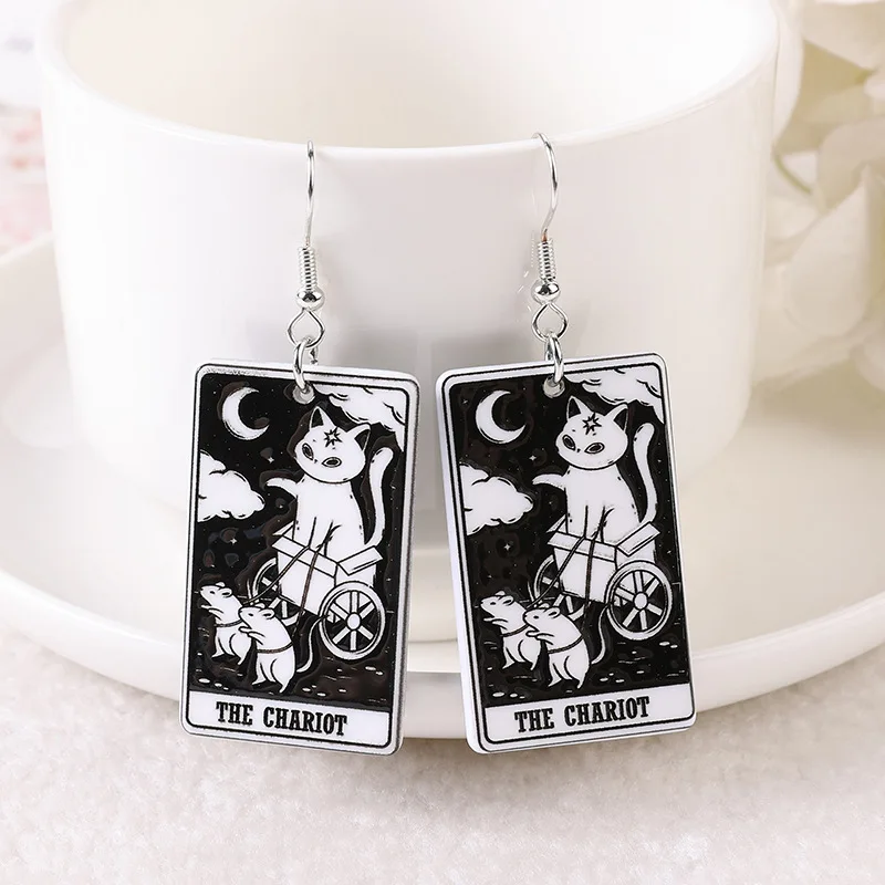 Akrylowe kolczyki kot tarot - dwustronne, magiczne Czerwonobrązowy