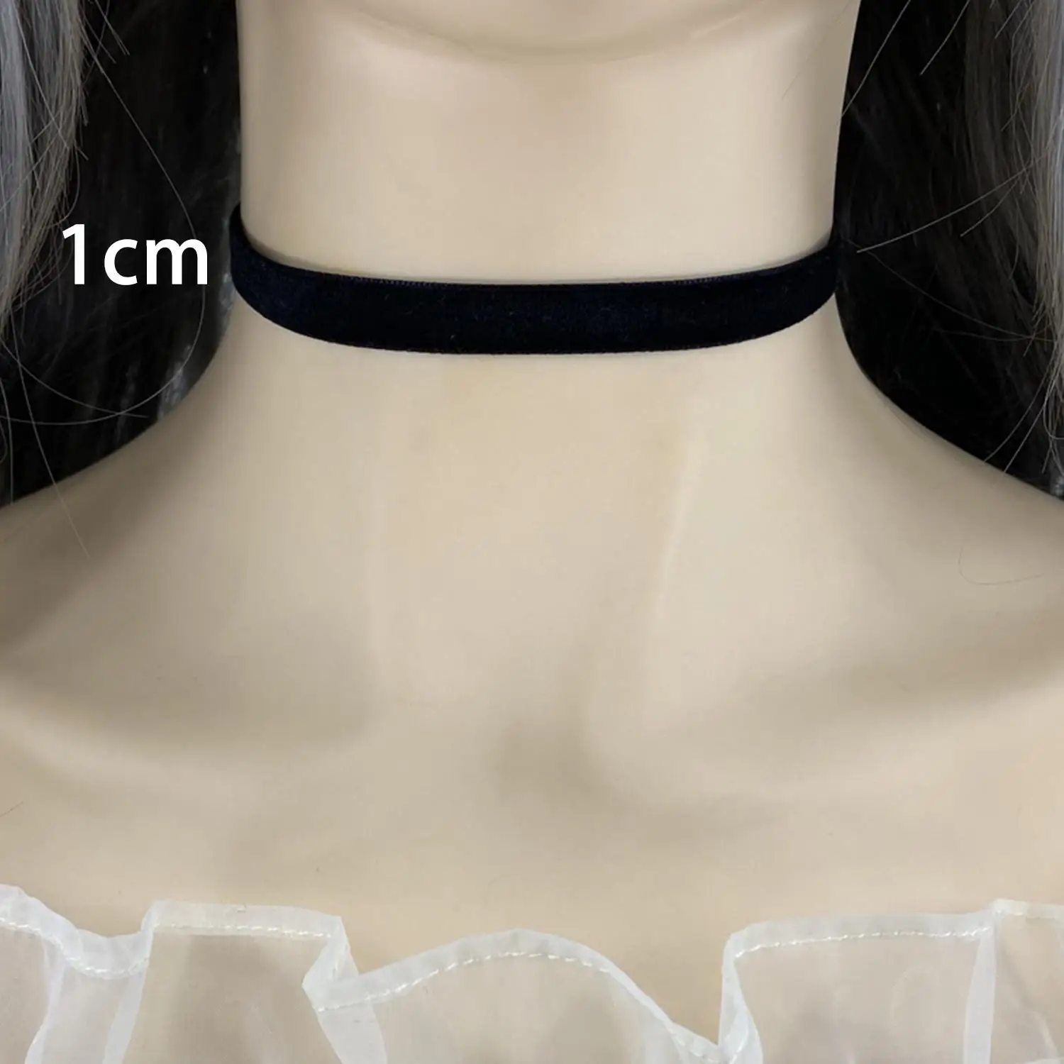Aksamitny choker w stylu gotyckim dla kobiet Width