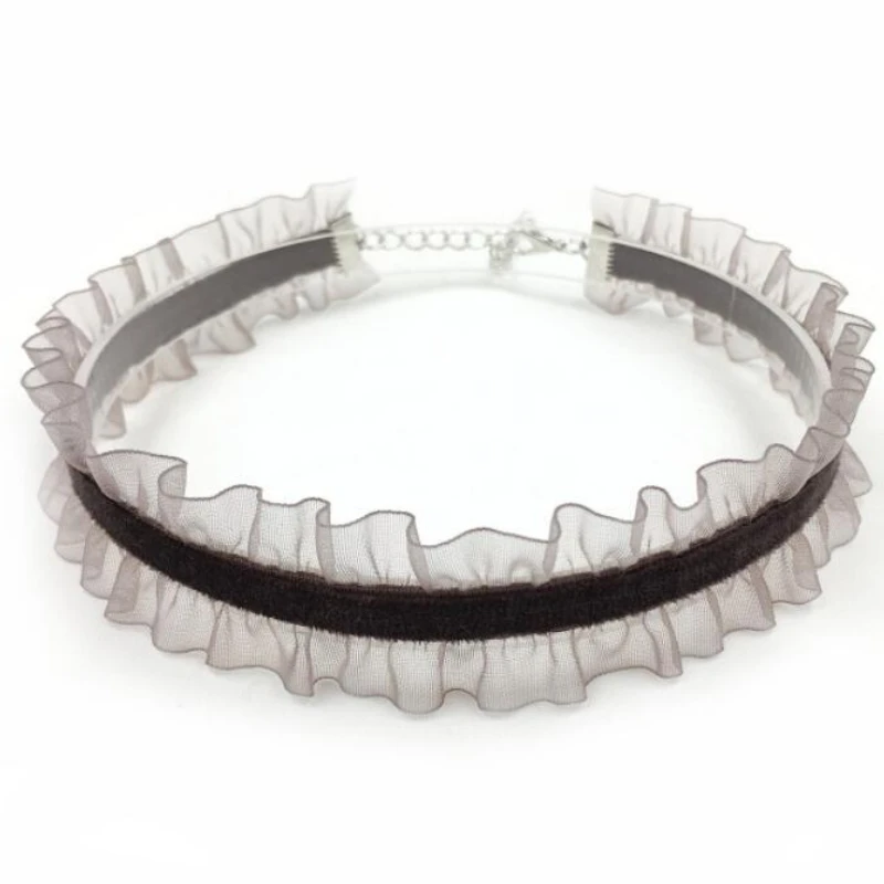 Aksamitny choker koronkowy – naszyjnik kwiatowy na szyję N0481 brązowy