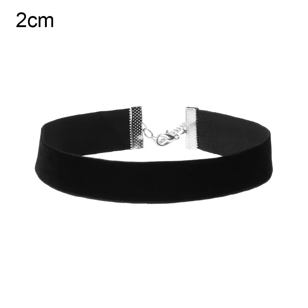 Aksamitny choker z szeroką wstążką w stylu retro i gothic 2cm