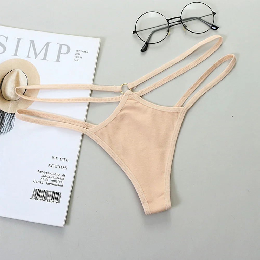 Bawełniane stringi damskie z koronkowymi paskami Nude