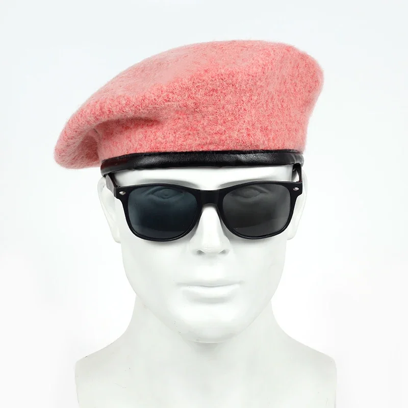 Beret damski na jesień i zimę Różowy