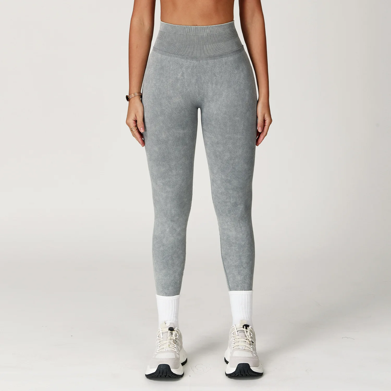 Bezszwowe legginsy do jogi z wysokim stanem modelujące pośladki Szary