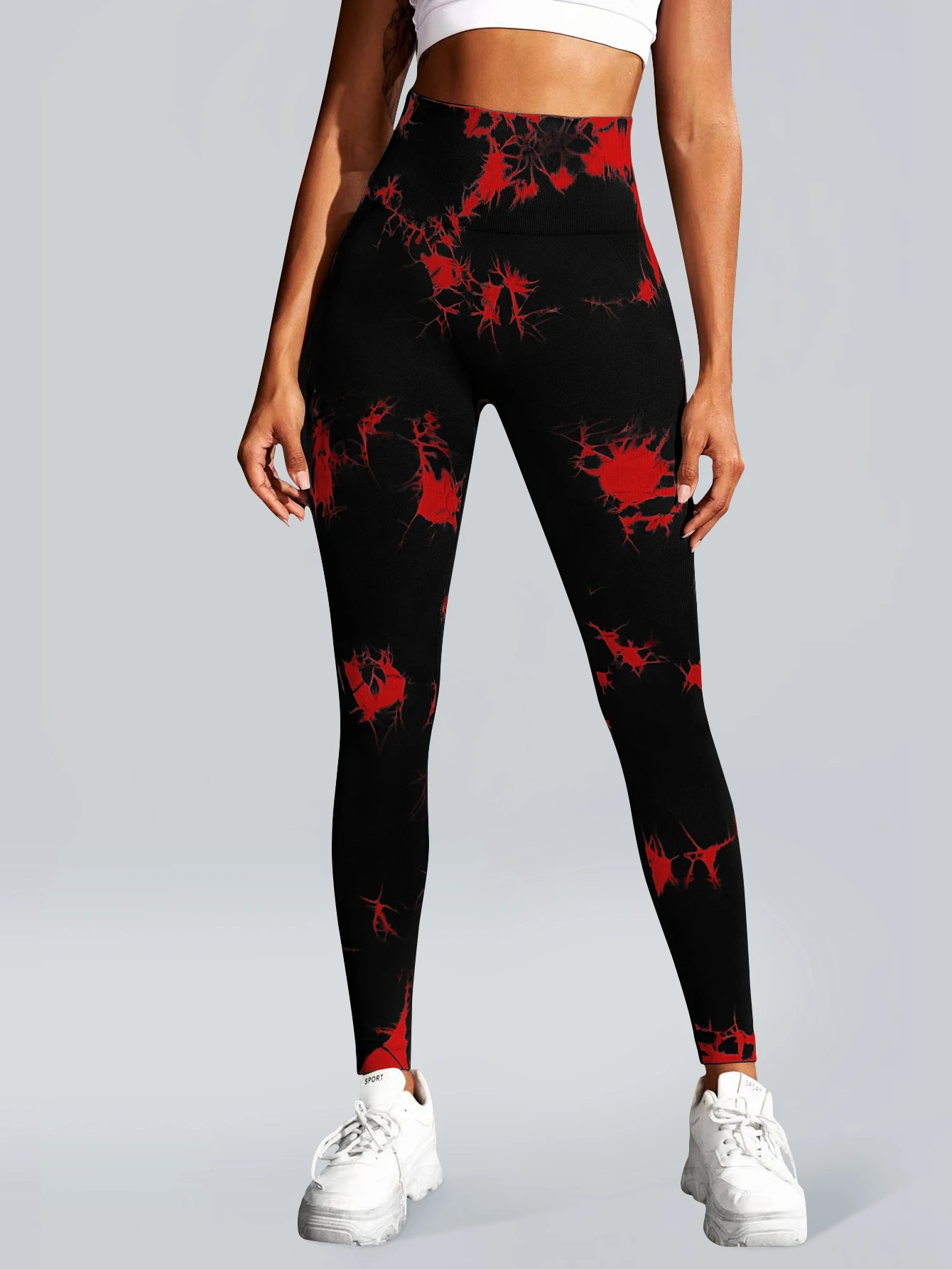 Bezszwowe legginsy do jogi z wysokim stanem tie-dye Czarno czerwony