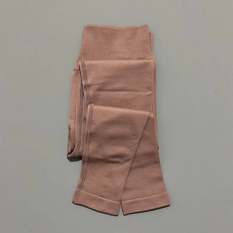Bezszwowe legginsy damskie z efektem push-up na siłownię i jogę Kawowy