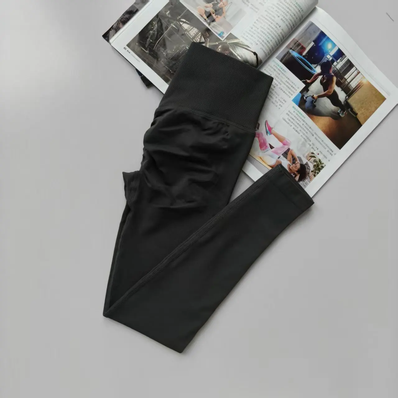 Bezszwowe legginsy z wysokim stanem unoszące pośladki Darkgrey