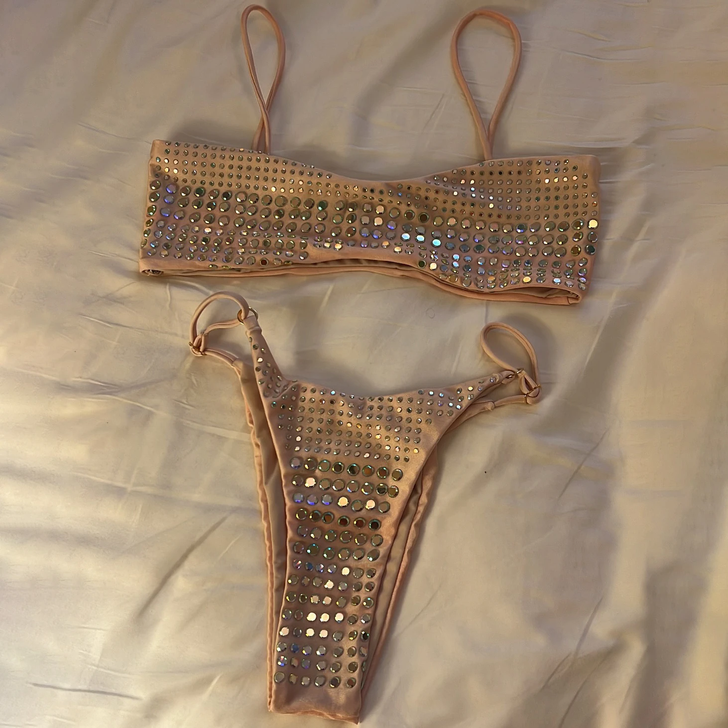 Damskie bikini push-up zdobione cyrkoniami z regulacją Bikini1