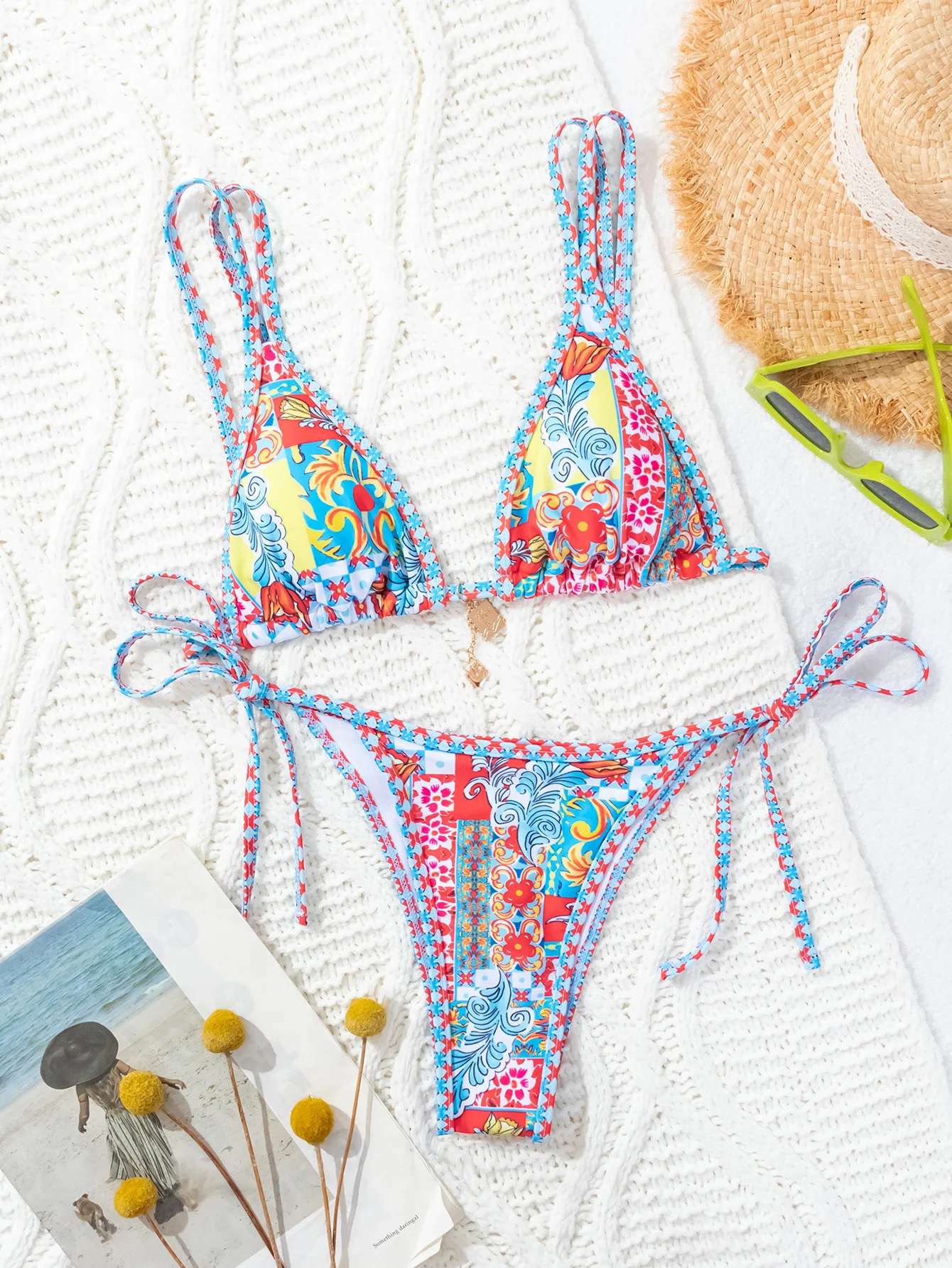 Bikini trójkątne push-up z kwiatowym wzorem brazylijskie figi Brązowy