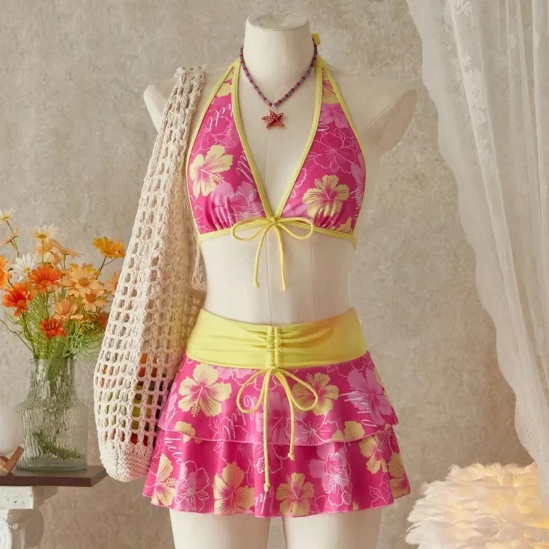 Bikini trzyczęściowe w kwiatowy wzór z spódniczką i wysokim stanem Szary
