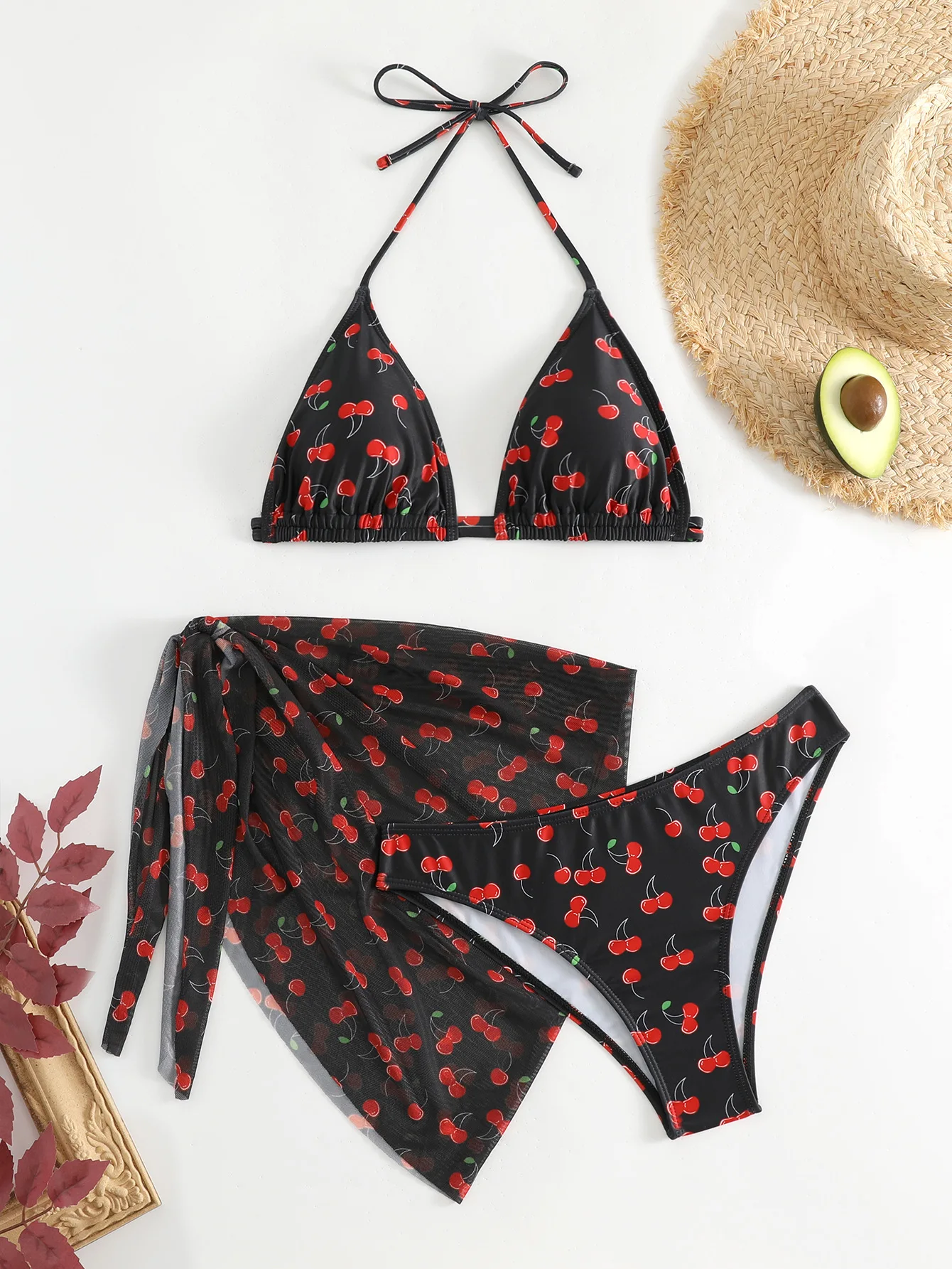 Trzyczęściowy strój kąpielowy bikini z nadrukiem wiśni i spódniczką Czarny