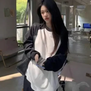 Bluza oversize Y2K z długim rękawem i kontrastowym patchworkiem Biały