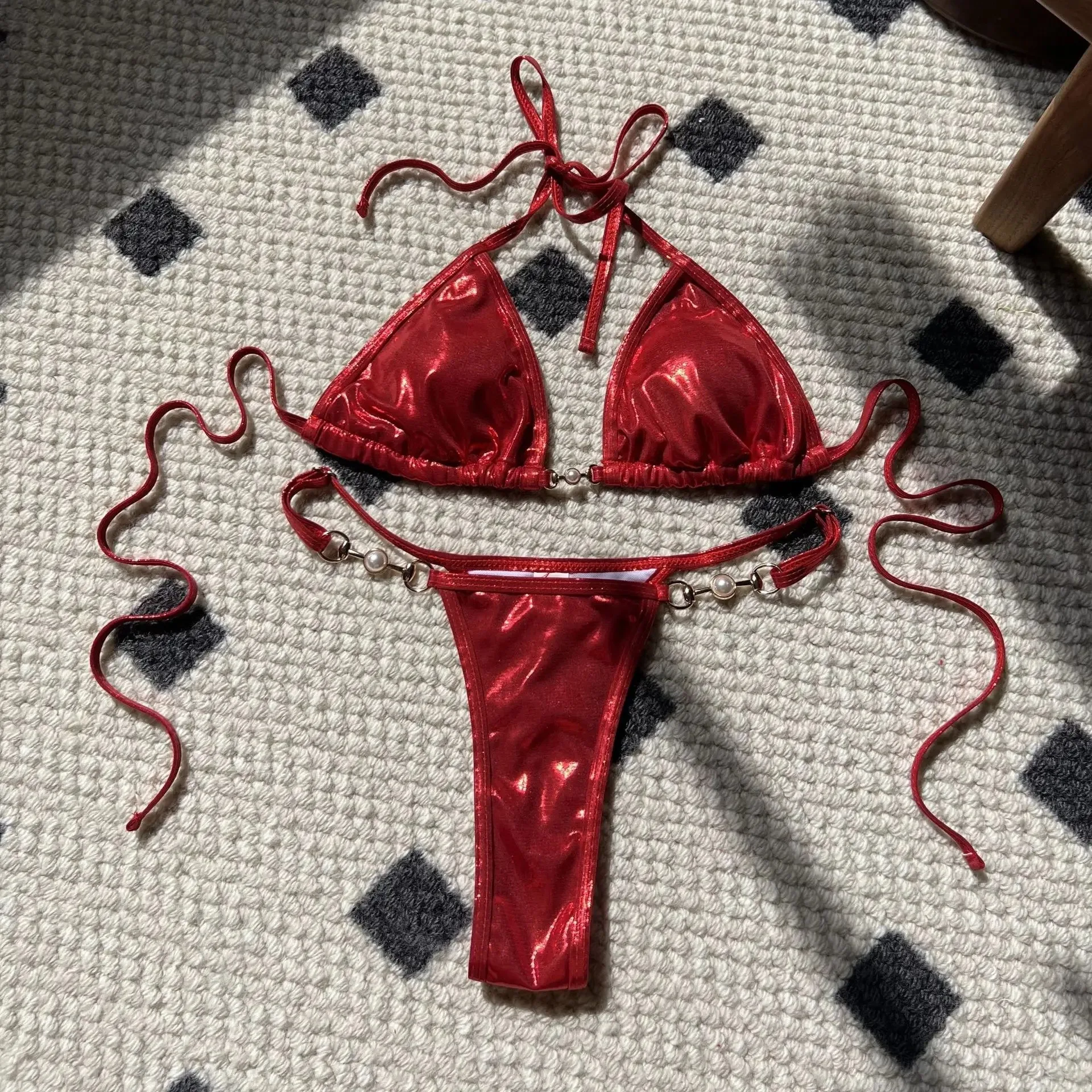 Błyszczące bikini perłowe z wiązaniem na krzyż żółty