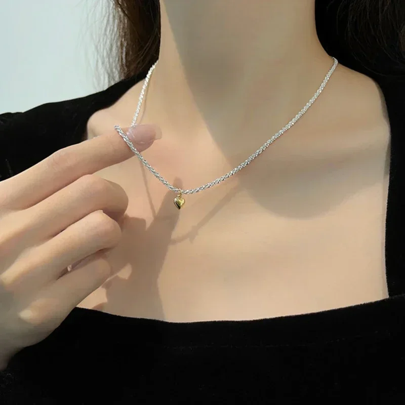 Błyszczący naszyjnik choker srebrny – cienki łańcuszek na szyję 77492