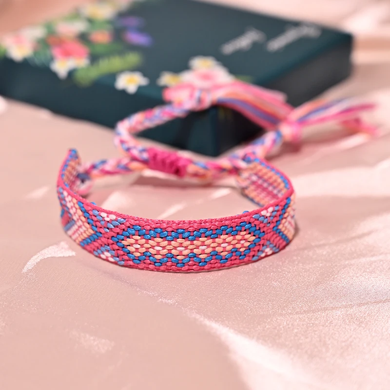 Bransoletka boho z frędzlami z bawełnianego sznurka 22ky0503 10