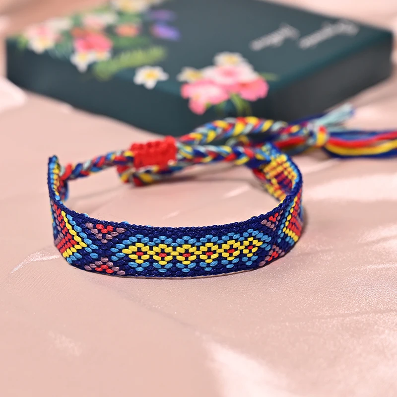 Bransoletka boho z frędzlami z bawełnianego sznurka 22ky0503 7