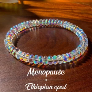Bransoletka z naturalnego etiopskiego opalu na gumce Bracelet