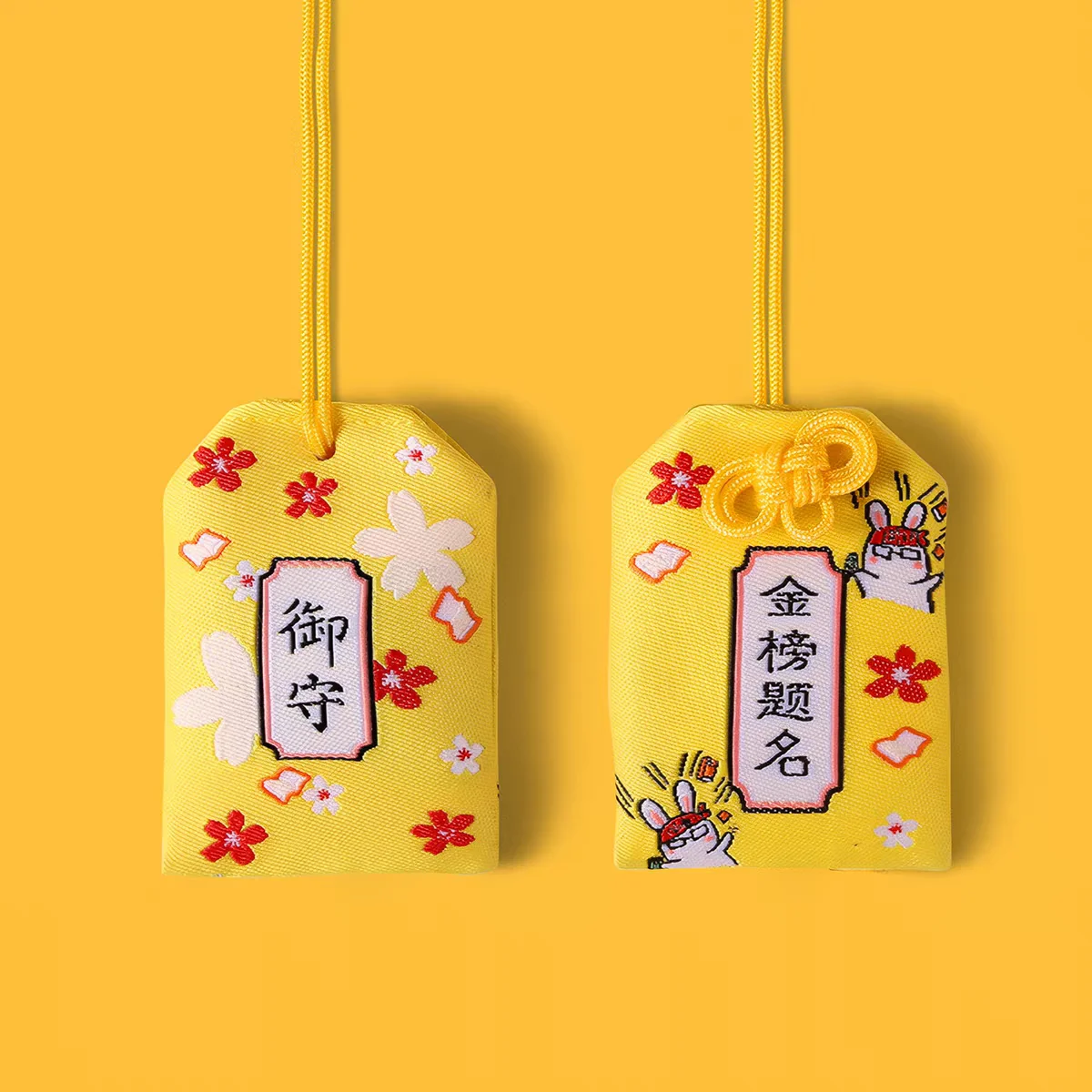Brelok Maneki Neko - japoński kot na szczęście do auta Różowy