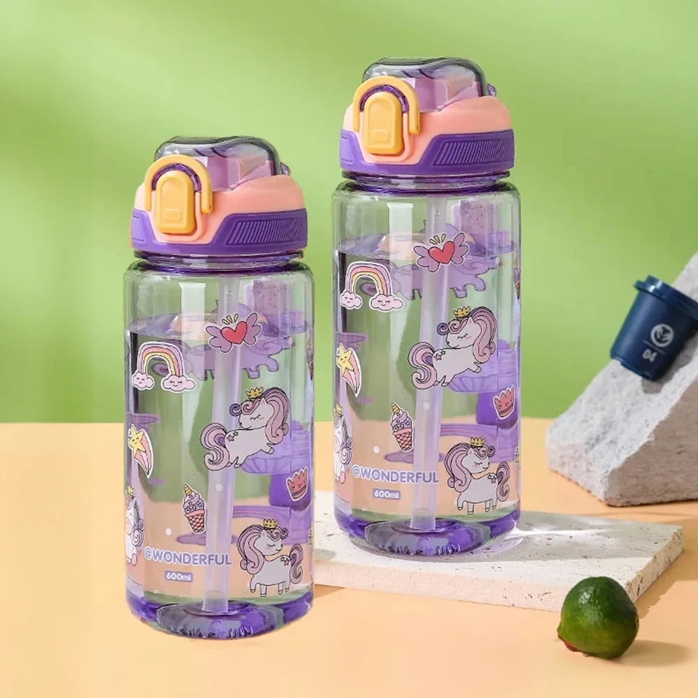 Butelka na wodę dla dzieci ze słomką, 600 ml, szczelna Brązowy