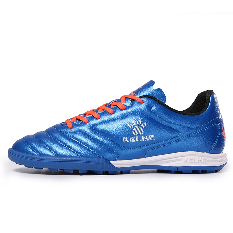Buty piłkarskie Kelme z antypoślizgową podeszwą TF Niebieski