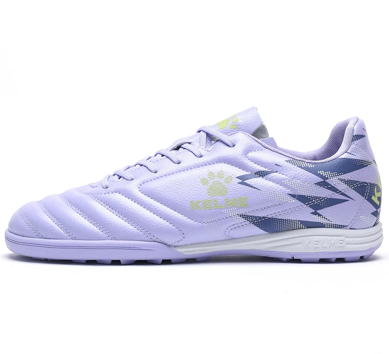 Buty piłkarskie Kelme z antypoślizgową podeszwą TF Puple