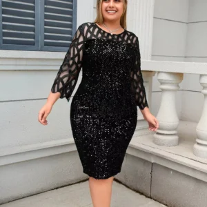 Cekinowa sukienka wieczorowa midi plus size Czarny