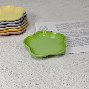 Ceramiczna miska dla kota w kształcie kwiatu — podwyższona, antywymienna Niebieski