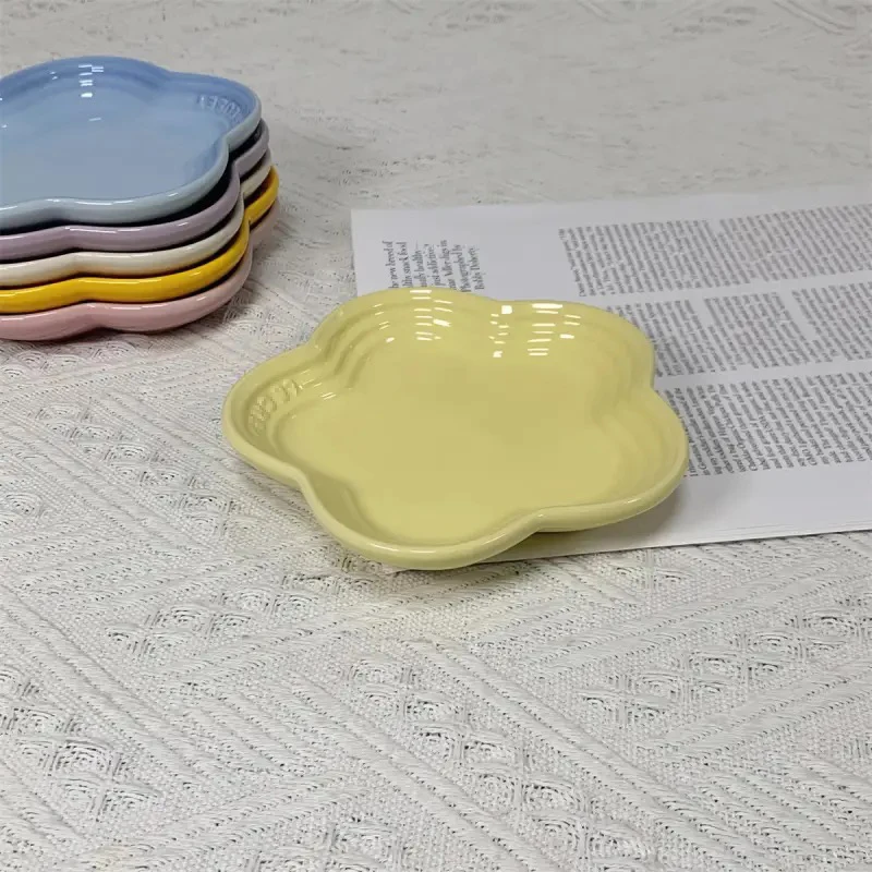 Ceramiczna miska dla kota w kształcie kwiatu — podwyższona, antywymienna Zielony