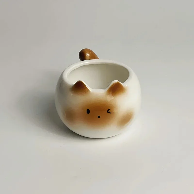 Ceramiczny kubek kot syjamski do kawy Fioletowy