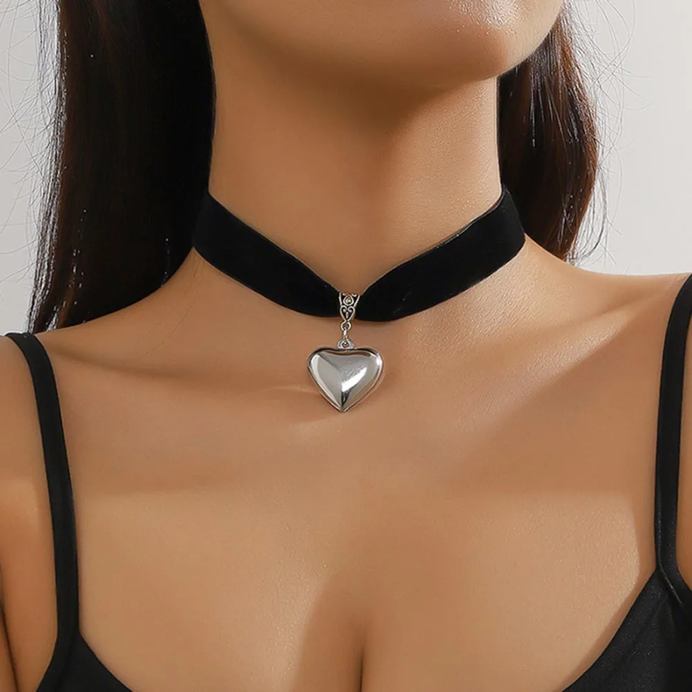Choker boho z srebrnymi koralikami - krótki naszyjnik 6
