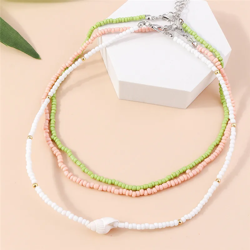 Choker z kwiatów i nasion w stylu boho – naszyjnik koralikowy Korea Złoty kolor