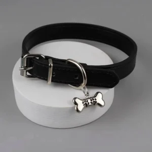 Naszyjnik choker ze skóry PU z zawieszkami łapka i kość Czarny