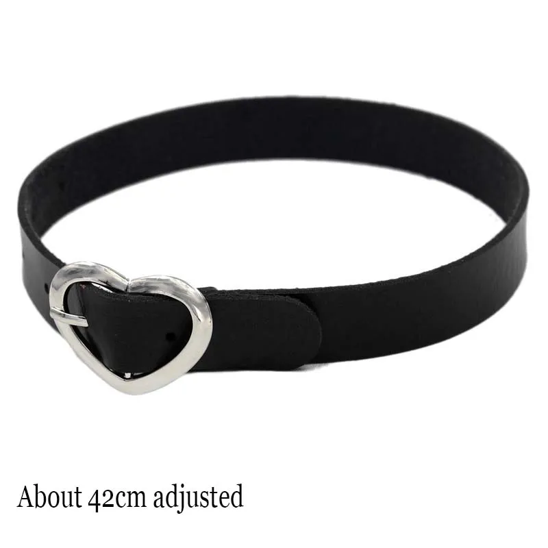 Choker skórzany gotycki - czarny naszyjnik na szyję z zawieszką Belt heart