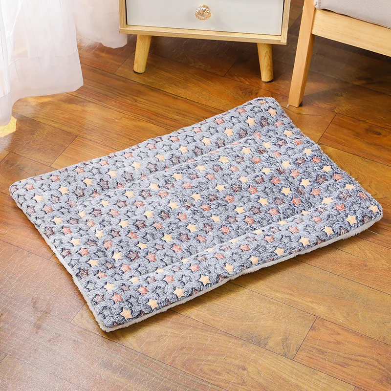 Ciepły domek legowisko dla kota z poduszką na zimę Kolor różowy