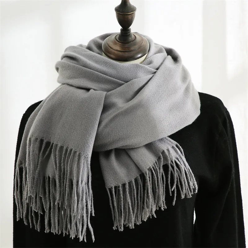 Ciepły szalik zimowy z frędzlami unisex pashmina Szary