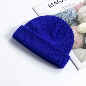 Czapka beanie dzianinowa unisex, ciepła czapka jesienno-zimowa Królewski niebieski