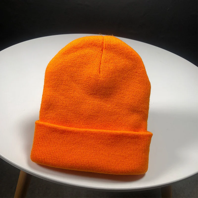 Czapka beanie unisex dzianinowa na jesień i zimę Pomarańczowy