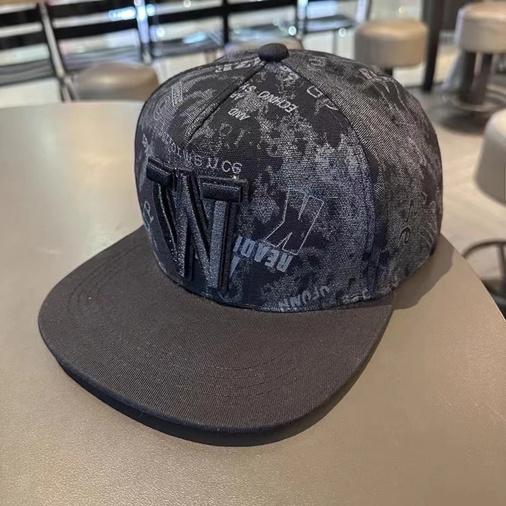 Czapka z daszkiem z płaskim rondem, haftowana, regulowana snapback Mz108 66